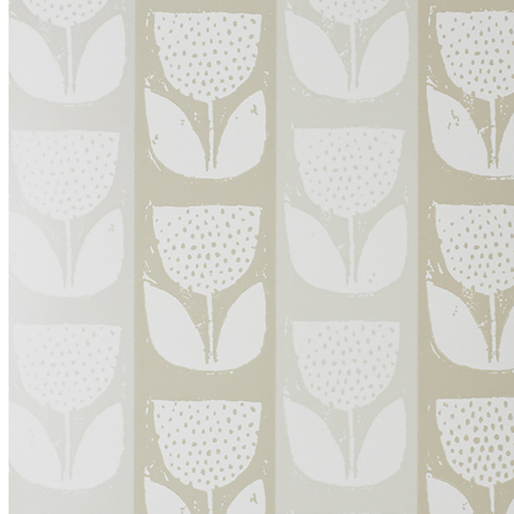 1558 92W6971 by JF Wallcovering SPRING GARDEN WALLCOVERINGS 100% Wallpaper United Kingdom Horizontal: and Vertical: 20.8 20 inches, 11 yards per roll. - Fabric Carolina -