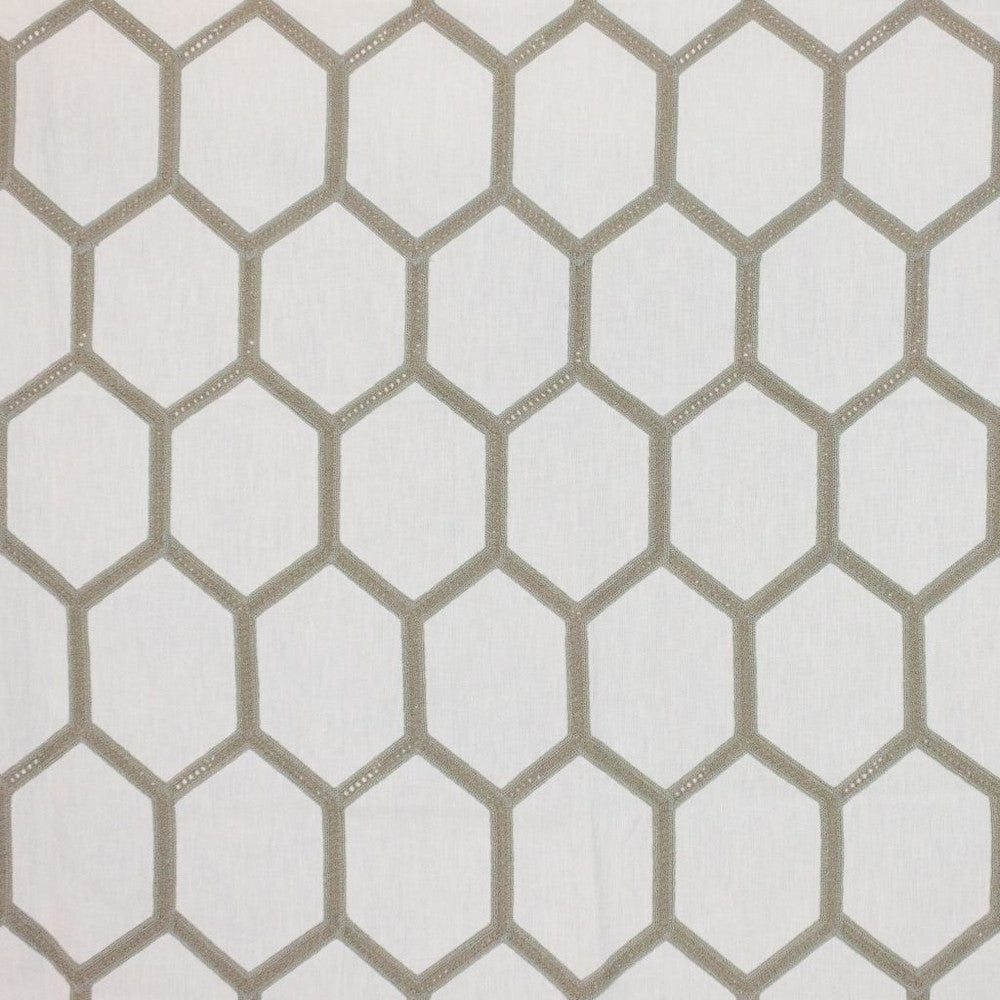 Trovaso Trellis Jute by RM CoCo Fabric Inspired Living Vol 13 72% Polyester 21% Cotton 7% Linen See Sample 0 Horizontal: 4.3700811 and Vertical: 9.3307137 54 - Fabric Carolina -