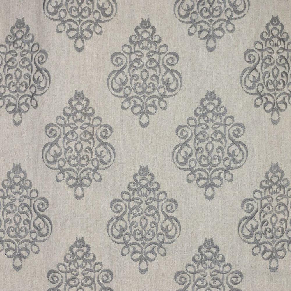 Tuxedo Park Platinum by RM CoCo Fabric 2018 Spring - Prive Collection 100% Polyester Embroidery 100% Polyester Base See Sample 0 Horizontal: 17 and Vertical: 18.25 54 - Fabric Carolina -