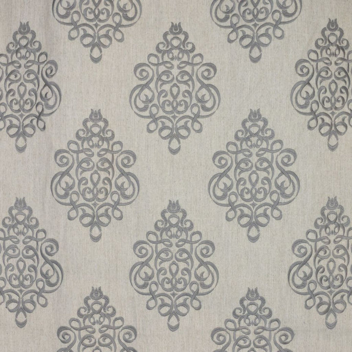 Tuxedo Park Platinum by RM CoCo Fabric 2018 Spring - Prive Collection 100% Polyester Embroidery 100% Polyester Base See Sample 0 Horizontal: 17 and Vertical: 18.25 54 - Fabric Carolina -