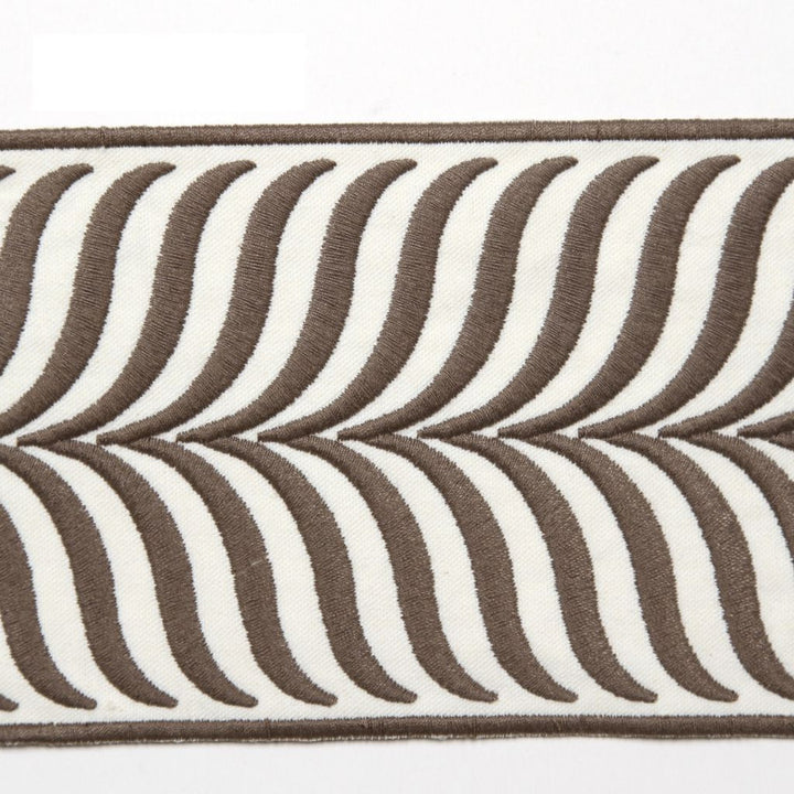 BD109 BORDER 3.375" Fig by RM CoCo Trim Creative Threads 100% Polyester See Sample 0 Horizontal: 0.625 and Vertical: 0 3.375 - Fabric Carolina -
