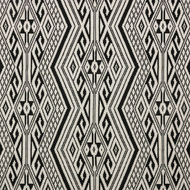 Papago Obsidian by RM CoCo Fabric 2018 Spring - Prive Collection 58% Cotton 42% Polyester Embroidery: 100% Viscose See Sample 0 Horizontal: 2515 54  - Fabric Carolina -
