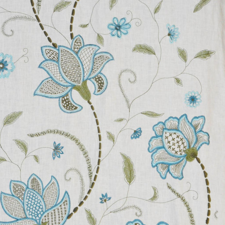 46SR S21 by RM CoCo Fabric Luxe prior to 5/1/2017 74% Linen 19% Viscose 7% Spun Polyester See Sample 0 Horizontal: 25.59 and Vertical: 31.49 54 - Fabric Carolina -