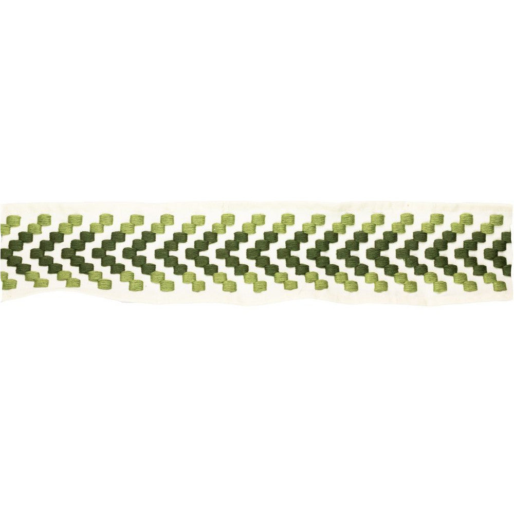 BD111 3.25" Border Ivy by RM CoCo Trim Artisano Collection Trim Book Base: 100% Cotton Embroidery: 100% Polyester See Sample 0 Horizontal: 2.5 and Vertical: 1 3.25 - Fabric Carolina -