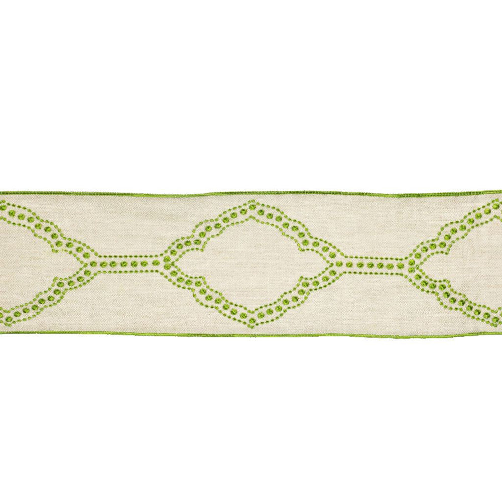 BD112 4.75" Border Kiwi by RM CoCo Trim Artisano Collection Trim Book Base: 100% Linen Embroidery: 100% Rayon See Sample 0 Horizontal: 4.75 and Vertical: 7.85 4.75 - Fabric Carolina -