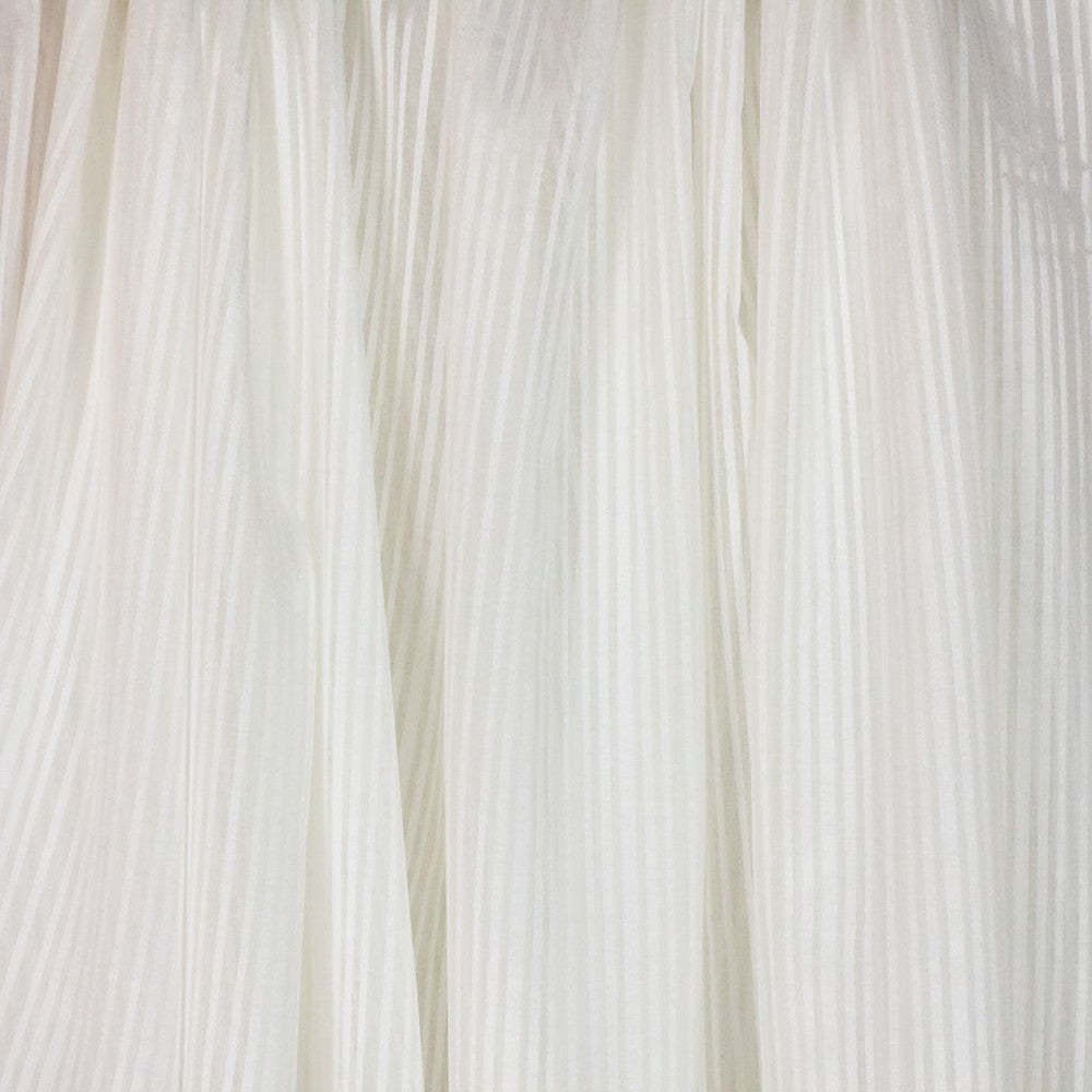 Villanova Spotlight by RM CoCo Fabric Sheer Indulgence Regular Book 100% Polyester See Sample 0 Horizontal: 2.75 and Vertical: 0 110 - Fabric Carolina -