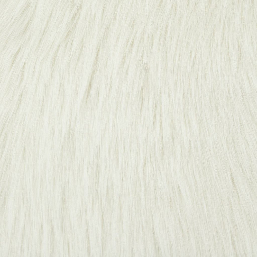 72SR S15 by RM CoCo Fabric 2016 Spring Luxe Collection 84% Mod Acrylic 16% Polyester See Sample 0 Horizontal: 0 and Vertical: 0 60 - Fabric Carolina -