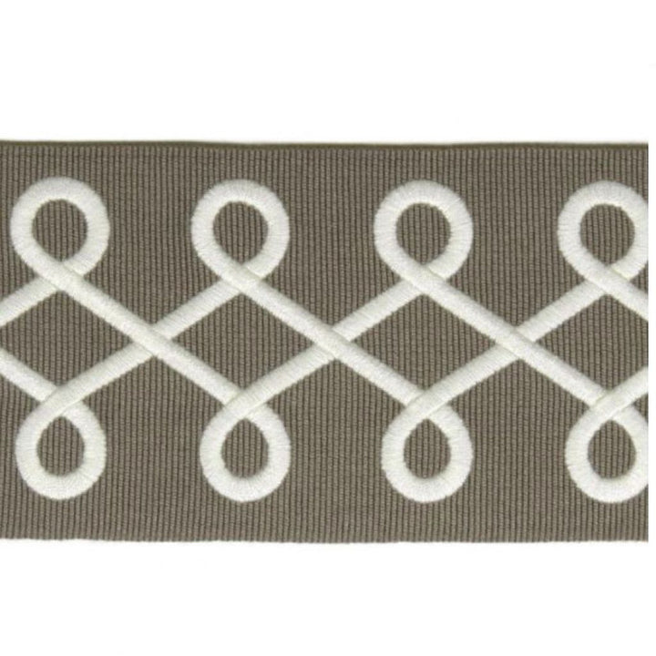 BD108 BORDER 3.125" Grain by RM CoCo Trim Creative Threads 95% Rayon 5% Polyester See Sample 0 Horizontal: 1.375 and Vertical: 0 3.125 - Fabric Carolina -