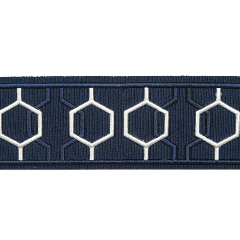 BD110 BORDER 2.875" Navy by RM CoCo Trim Creative Threads 99% Rayon 1% Polyester See Sample 0 Horizontal: 3.875 and Vertical: 0 2.875 - Fabric Carolina -