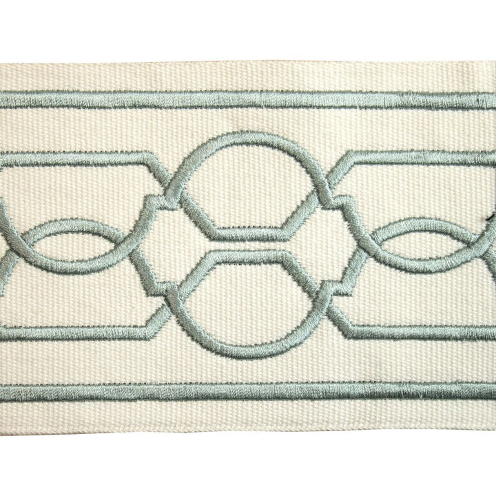 BD118 Border 4" Seaspray by RM CoCo Trim Creative Threads II 100% Cotton Base 100% Rayon Embroidery See Sample 0 Horizontal: 4 and Vertical: 3.75 4 - Fabric Carolina -