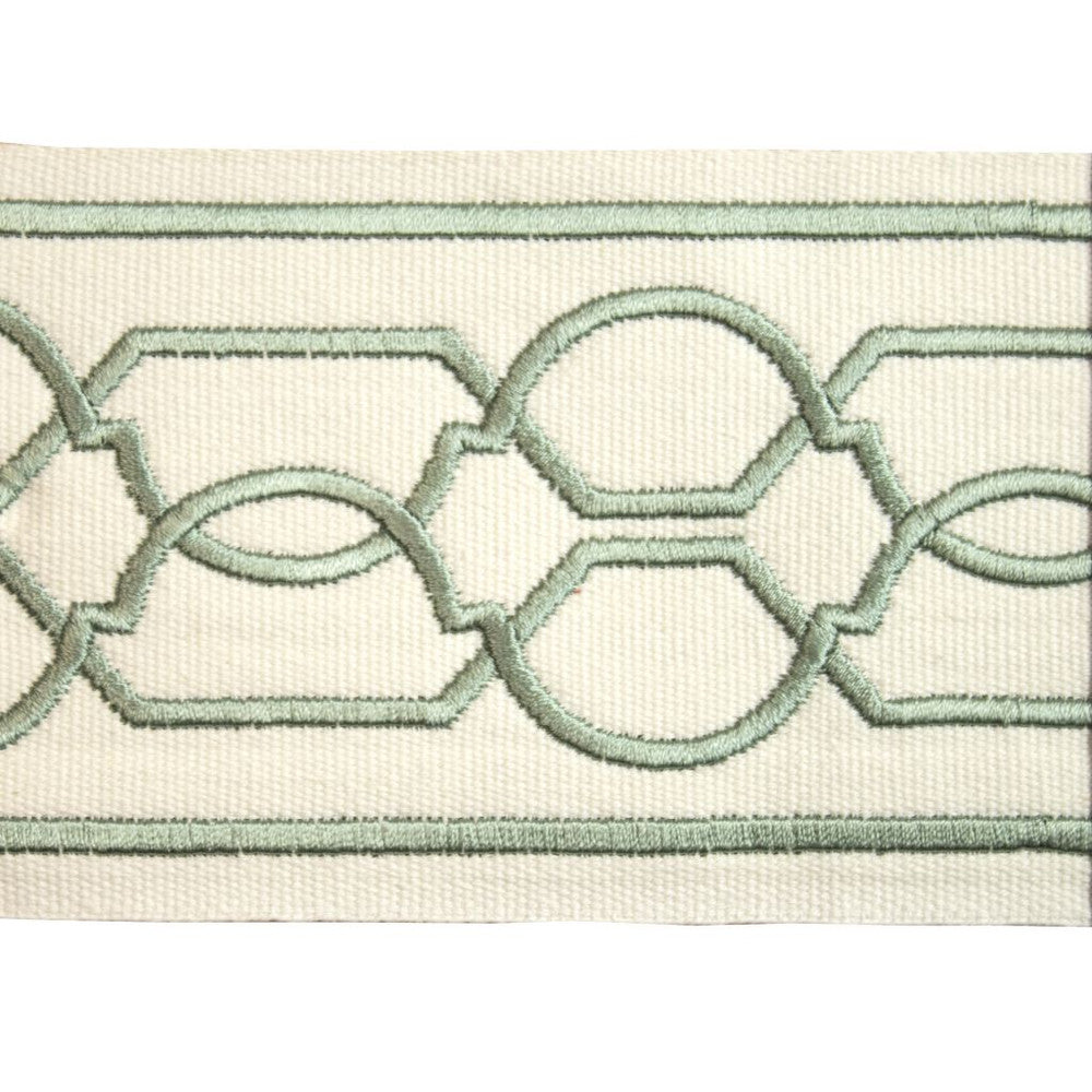 BD118 Border 4" Spa by RM CoCo Trim Creative Threads II 100% Cotton Base 100% Rayon Embroidery See Sample 0 Horizontal: 4 and Vertical: 3.75 4 - Fabric Carolina -