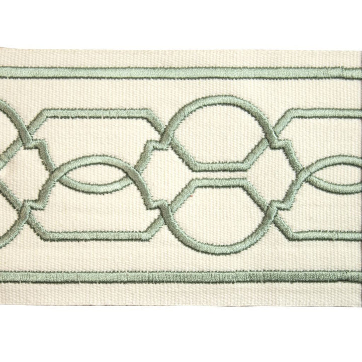 BD118 Border 4" Spa by RM CoCo Trim Creative Threads II 100% Cotton Base 100% Rayon Embroidery See Sample 0 Horizontal: 4 and Vertical: 3.75 4 - Fabric Carolina -
