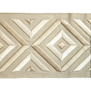BD119 Border 4" Froth by RM CoCo Trim