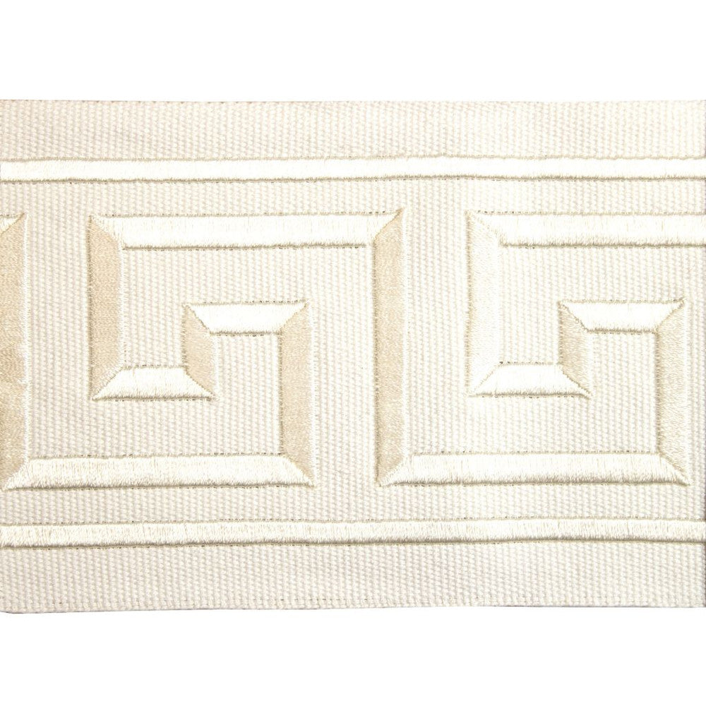 BD130 Border 4" Chalk by RM CoCo Trim Creative Threads IV 100% Cotton Base 100% Rayon Embroidery See Sample 0 Horizontal: 4 and Vertical: 3 4 - Fabric Carolina -