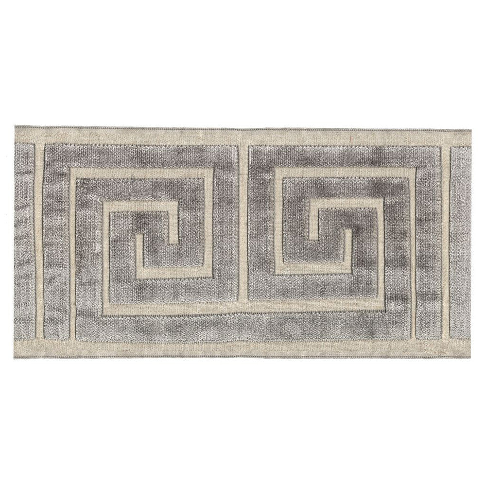 BD133 Border 7" Thunder by RM CoCo Trim Creative Threads V 58% Rayon 31% Polyester 11% Linen See Sample 0 Horizontal: 7 and Vertical: 13.5 7 - Fabric Carolina -