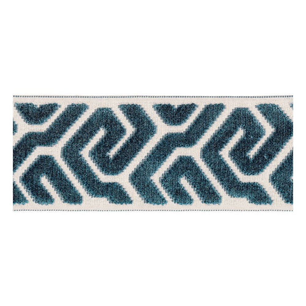 BD134 Border 3.5" Admiral by RM CoCo Trim Creative Threads VI 58% Rayon 31% Polyester 11% Linen See Sample 0 Horizontal: 3.5 and Vertical: 4 3.5 - Fabric Carolina -