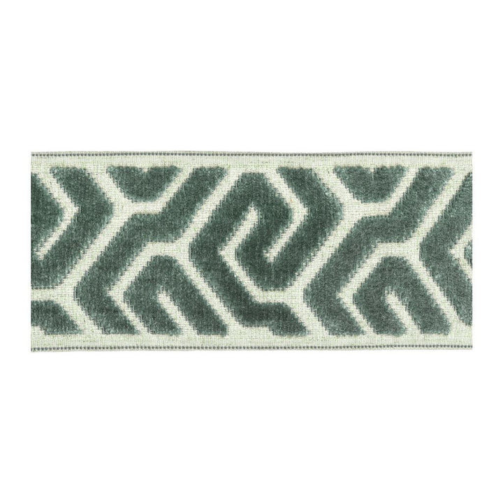BD134 Border 3.5" Aquamarine by RM CoCo Trim Creative Threads VI 58% Rayon 31% Polyester 11% Linen See Sample 0 Horizontal: 3.5 and Vertical: 4 3.5 - Fabric Carolina -