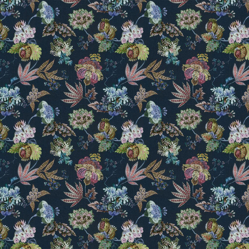 Berkshire Meadow Cobalt by RM CoCo Fabric Painter's Palette Cerulean Blue to Viridian Green 62% Viscose 14% Linen 24% Cotton See Sample 0 Horizontal: 16.54 and Vertical: 15.75 57.08 - Fabric Carolina -