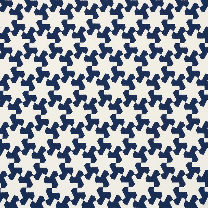 Setareh Ii Navy 176612 by Schumacher Fabric INDOOR/OUTDOOR STUDIO BON ACRYLIC PLAIN WEAVE 100% UNITED STATES OF AMERICA WYZENBEEK 15,000 </p><p>Repeat: Horizontal: 6" (15CM) and Vertical: 11 1/4" (29CM) 54 - Fabric Carolina -