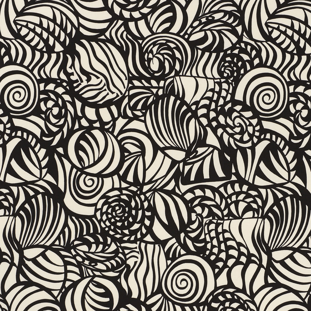 Seashells Black 176681 by Schumacher Fabric ESSENTIALS: INDOOR/OUTDOOR PRINTS & WOVENS See Sample UNITED STATES OF AMERICA - </p><p>Repeat: Horizontal: 26 3/4" (68CM) and Vertical: 38" (97CM) 54" (137CM) - Fabric Carolina -