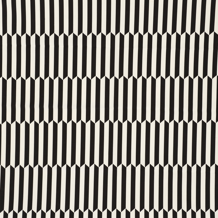 Maxwell Ii Black 176721 by Schumacher Fabric ESSENTIALS: INDOOR/OUTDOOR PRINTS & WOVENS See Sample UNITED STATES OF AMERICA - </p><p>Repeat: Horizontal: 6" (15CM) and Vertical: 18" (46CM) 54" (137CM) - Fabric Carolina -