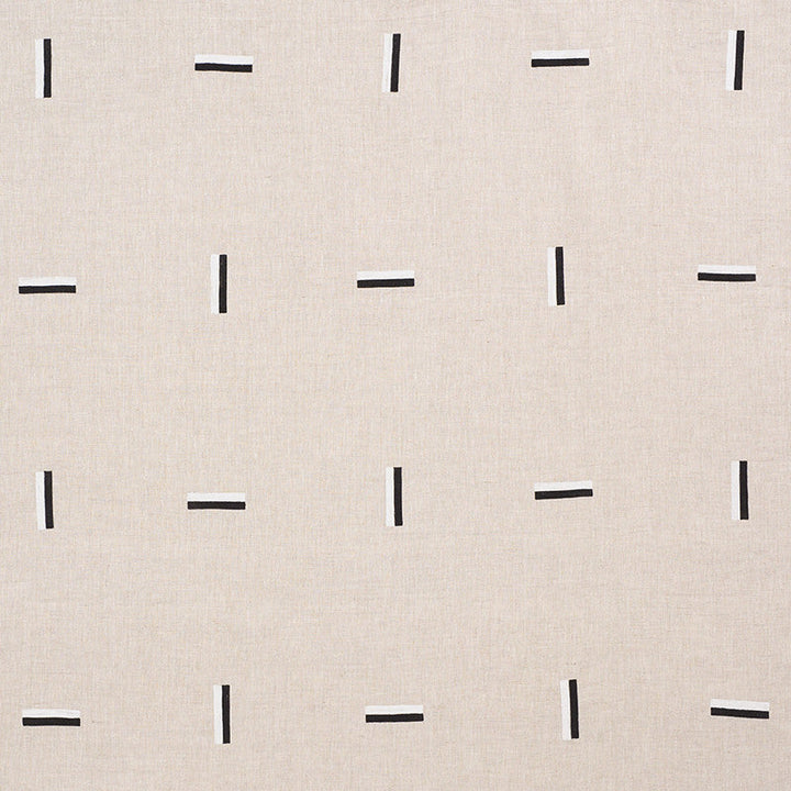 Icehouse Black & White 177911 by Schumacher Designer Fabric CAROLINE Z HURLEY LINEN 100% UNITED STATES OF AMERICA </p><p>Repeat: Horizontal: 16" (41CM) and Vertical: 18 3/4" (48CM) 58.5 - Swanky Fabrics -