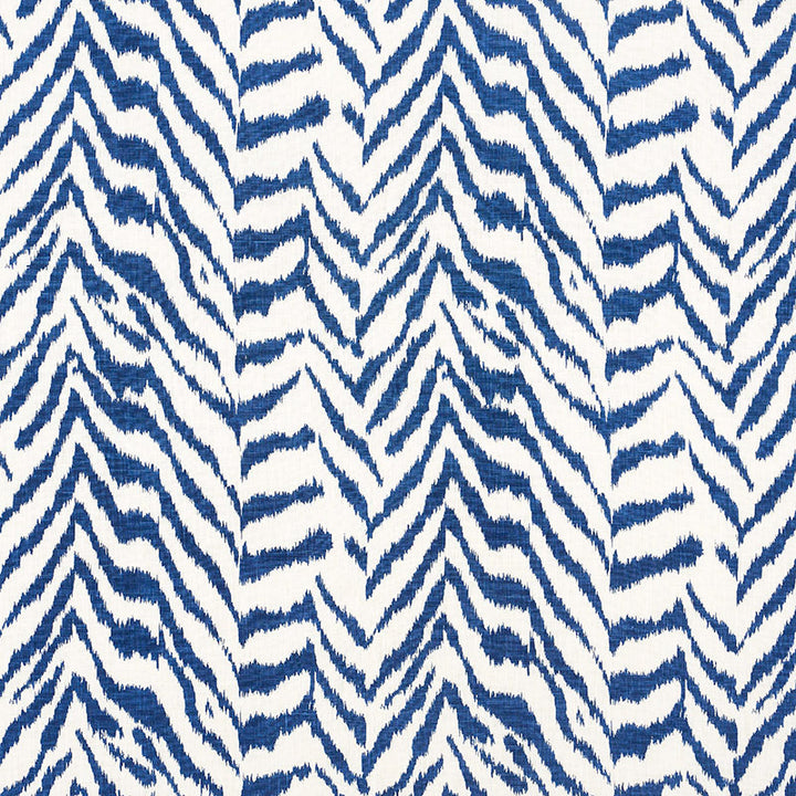 Quincy Hand Print Blue 179412 by Schumacher Fabric HAPPY TOGETHER II LINEN 100% INDIA </p><p>Repeat: Horizontal: 13" (33CM) and Vertical: 15 1/2" (39CM) 54 - Fabric Carolina -