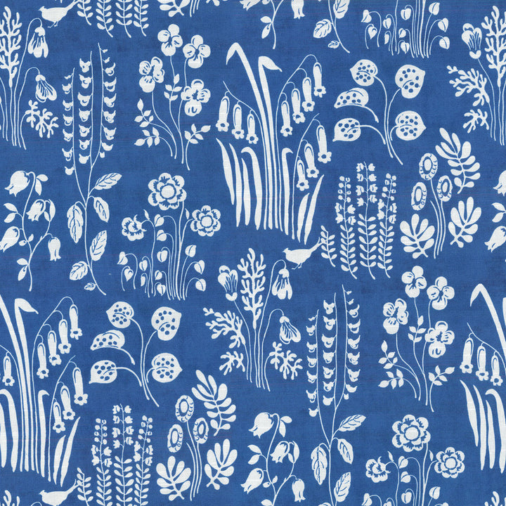 Tallulah Belle Indigo 180082 by Novogratz Fabric - Base:100% Cotton CHINA 39000 Horizontal: 13.5 and Vertical: 27 54 - Fabric Carolina -
