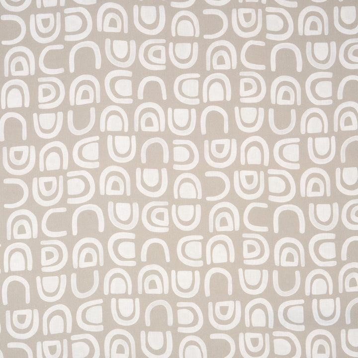 Threshold Printed Linen Ginger 180420 by Schumacher Fabric Schumacher Fabric Threshold Printed Linen Ginger 180420Fabric LINEN 100% ITALY </p><p>Repeat: H: HORZ. 54" (137CM), V: VERT. 13 1/2" (34CM) 54" (137CM) - Fabric Carolina -