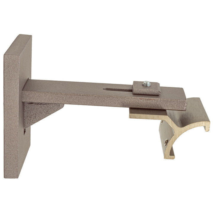 Single Traverse Bracket 8 Nugget by Stout Hardware Stout Hardware Single Traverse Bracket 8 NuggetHardware 1.375 INCH MODERN ALUMIMUM COLLECTION USA </p><p>Repeat: H: 0.000, V: 0.000 1.38 in - Fabric Carolina -