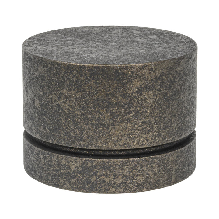 Traverse End Cap 6 Charcoal by Stout Hardware Stout Hardware Traverse End Cap 6 CharcoalHardware 1.375 INCH MODERN ALUMIMUM COLLECTION USA </p><p>Repeat: H: 0.000, V: 0.000 1.38 in - Fabric Carolina -