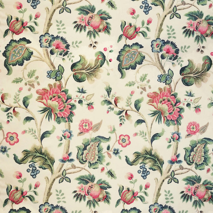 Treyes Print Pink/Green by Lee Jofa Fabric Lee Jofa Fabric Treyes Print Pink/GreenFabric HERITAGE COLLECTION COTTON - 100% Thailand </p><p>Repeat: H: 24, V: 36 48 - Fabric Carolina -