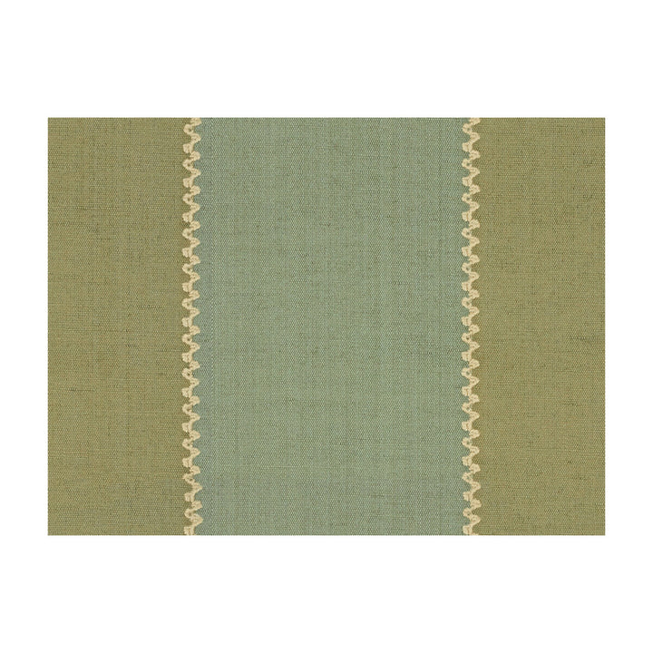 Montaigne Ice Blue by Lee Jofa Fabric Lee Jofa Fabric Montaigne Ice BlueFabric SUZANNE KASLER COLLECTION II COTTON - 55%;JUTE - 37%;POLYESTER - 8% India </p><p>Repeat: H: 17.625, V: 53 - Fabric Carolina -