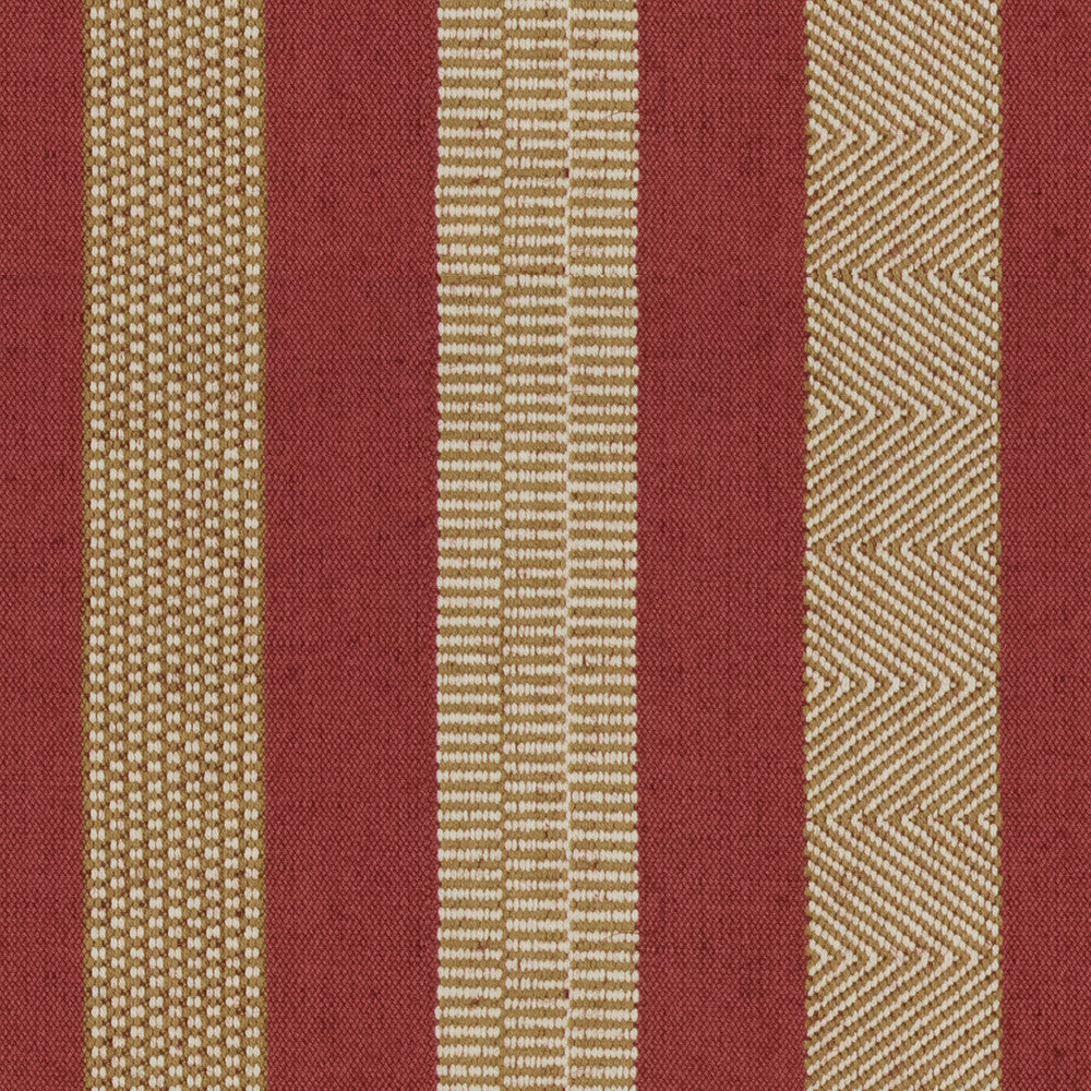 Berber Rhubarb/Oro by Lee Jofa Fabric Lee Jofa Fabric Berber Rhubarb/OroFabric OSCAR DE LA RENTA III COTTON - 70%;JUTE - 30% India </p><p>Repeat: H: 10.5, V: 0 53 - Fabric Carolina -