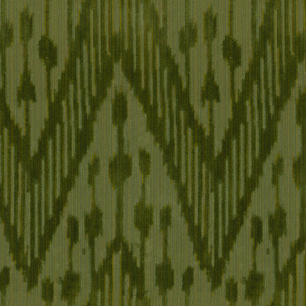 Caravan Forest by Lee Jofa Fabric Lee Jofa Fabric Caravan ForestFabric OSCAR DE LA RENTA III COTTON - 43%;LINEN - 32%;POLYESTER - 25% United States </p><p>Repeat: H: 12.25, V: 20.5 48.75 - Fabric Carolina -