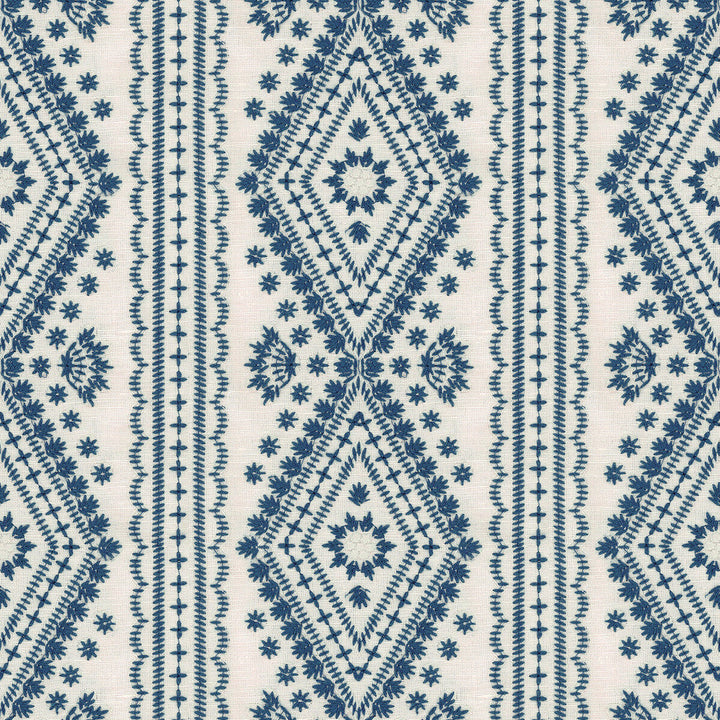 Lucknow Blue by Lee Jofa Fabric Lee Jofa Fabric Lucknow BlueFabric OSCAR DE LA RENTA III POLYESTER - 75%;LINEN - 15%;COTTON - 10% India </p><p>Repeat: H: 7.25, V: 7.5 51 - Fabric Carolina -