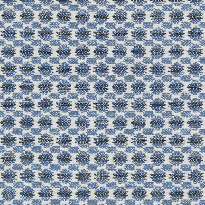 Lancing Weave Blue by Lee Jofa Fabric Lee Jofa Fabric Lancing Weave BlueFabric LINFORD WEAVES POLYESTER - 100% United States </p><p>Repeat: H: 1.125, V: 2.25 55 - Fabric Carolina -