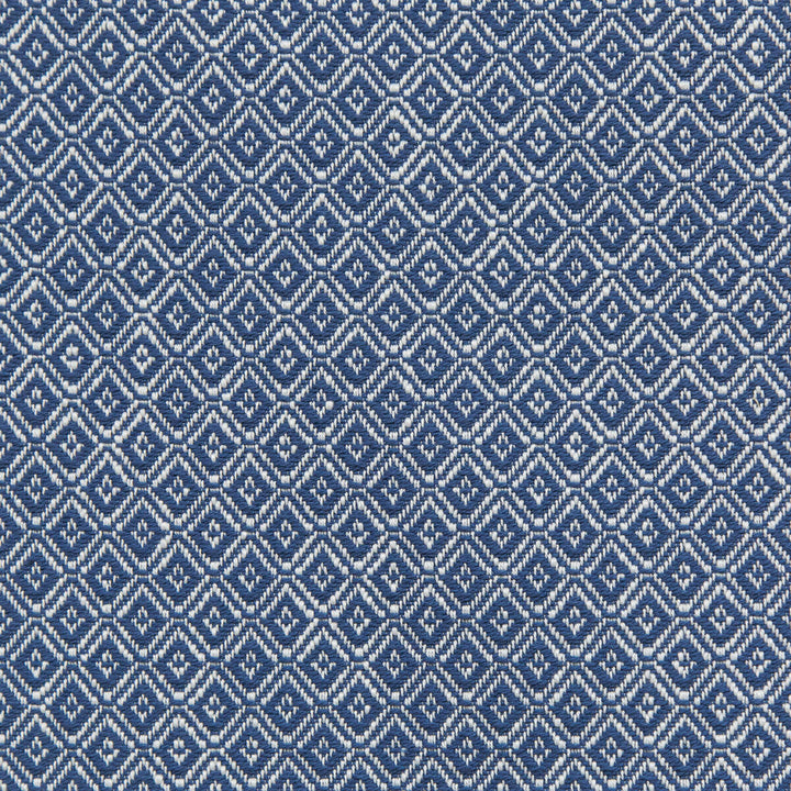 Seaford Weave Blue by Lee Jofa Fabric Lee Jofa Fabric Seaford Weave BlueFabric LINFORD WEAVES POLYESTER - 55%;COTTON - 45% United States </p><p>Repeat: H: 0.906, V: 1.13 54.5 - Fabric Carolina -