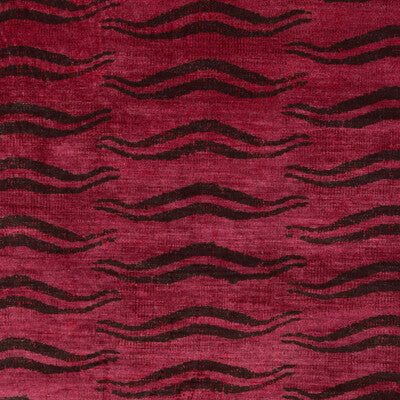 Lee Jofa Upholstery 2023115.9.0 Upholstery COMBED COTTON - 50%;VISCOSE - 50% Italy </p><p>Repeat: H: , V: 27.5 21 - My Fabric Connection -