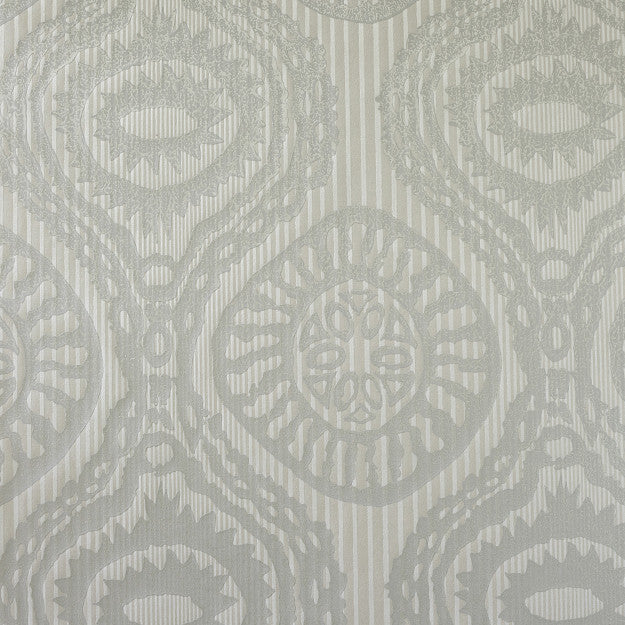 2105 97W6721 by JF Wallpaper CABARET WALLCOVERINGS 100% Wallpaper UNITED KINGDOM (see sample) Horizontal: N/A and Vertical: 20.500 20.50 - Fabric Carolina -