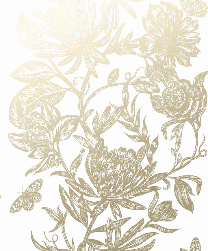 Marquis Gold Floral Wallpaper by Advantage Metallic Covers about 56.4 square feet 20.5-in by 33-ft long roll Unpasted 12.6 - Fabric Carolina -