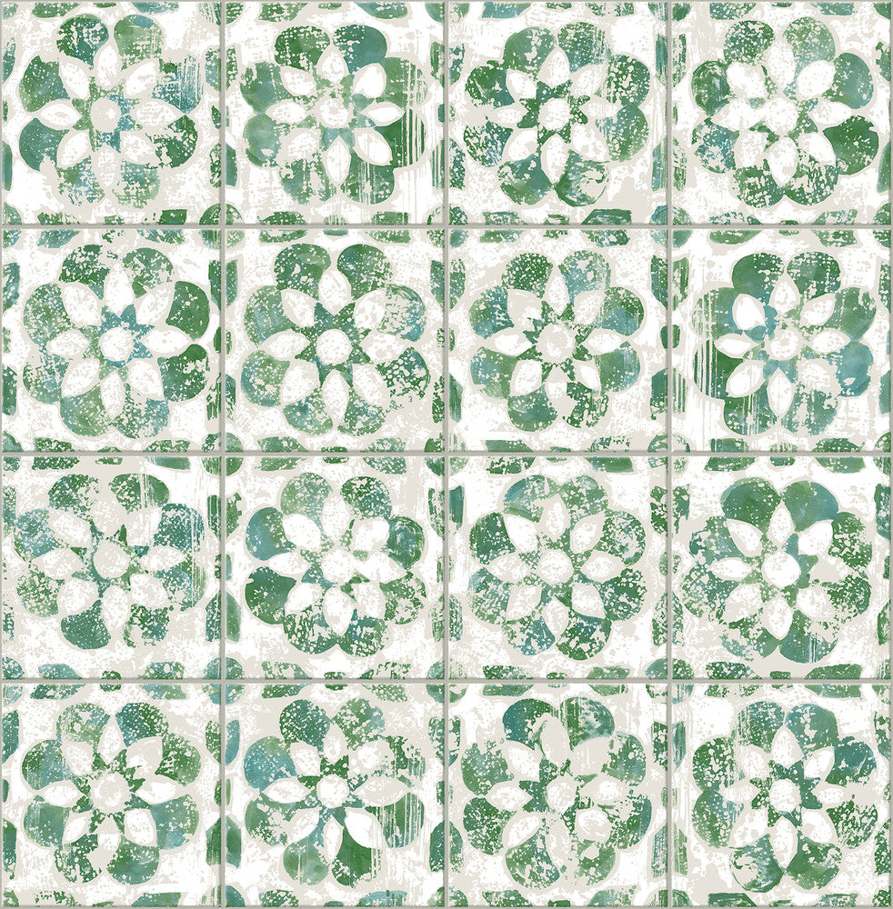 Izeda Green Floral Tile Wallpaper by Advantage Splash Covers about 56.4 square feet 20.5-in by 33-ft long roll Unpasted 20.9 - Fabric Carolina -
