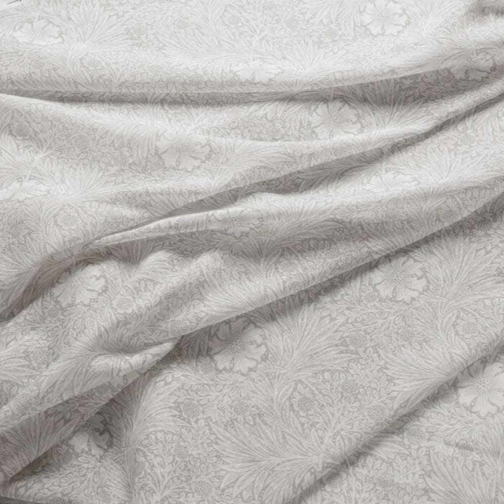 7921 Marigold Sheer 3 Ash by Wmah Designer Fabric 7921 Marigold Sheer 3 Ash by Wmah Fabric WILLIAM MORRIS AT HOME DOVECOTE VOL 1 52%COT 48%LIN Turkey Horizontal: 12.5 and Vertical: 12.5 118 in - Fabric Carolina -