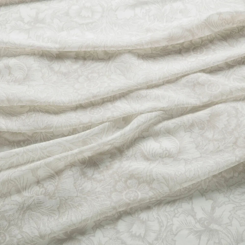 7924 Poppy Sheer 1 Beige by Wmah Designer Fabric 7924 Poppy Sheer 1 Beige by Wmah Fabric WILLIAM MORRIS AT HOME DOVECOTE VOL 1 52%COT 48%LIN Turkey Horizontal: 9 and Vertical: 14.5 118 in - Fabric Carolina -