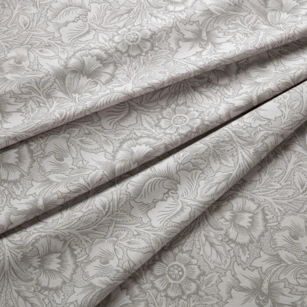 7925 Poppy 1 Iron by Wmah Designer Fabric 7925 Poppy 1 Iron by Wmah Fabric WILLIAM MORRIS AT HOME DOVECOTE VOL 2 100%COT Spain MARTINDALE WEAR TEST (35 000 CIRCULAR RUBS) Horizontal: 9 and Vertical: 14.5 54 in - Fabric Carolina -