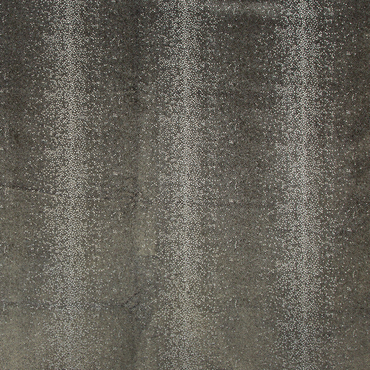 Kravet Couture 34031-1610 by Kravet Couture Fabric Kravet Couture Fabric Kravet Couture 34031-1610Fabric VISCOSE - 74%;COTTON - 17%;POLYESTER - 9% Italy </p><p>Repeat: H: 10, V: 5 54 - Fabric Carolina -