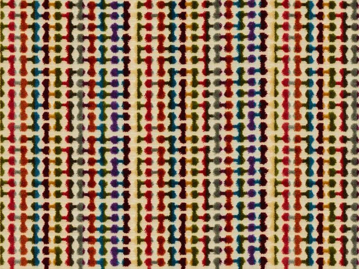 34204.519 by Kravet Design Designer Fabric in our sample Viscose 41%, Cotton 36%, Polyester 23% Belgium Medium Horizontal: 14 inches and Vertical: 14 inches 53.5 inches - Swanky Fabrics -