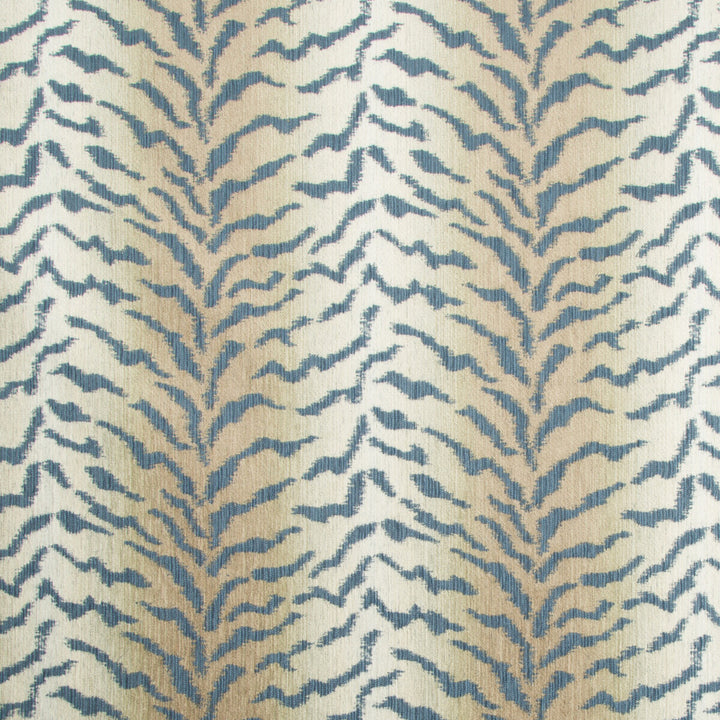 Kravet Design 34715-15 by Kravet Design Fabric Kravet Design Fabric Kravet Design 34715-15Fabric GIS RAYON - 48%;POLYESTER - 39%;COTTON - 13% United States </p><p>Repeat: H: 13.938, V: 14.063 55.5 - Fabric Carolina -