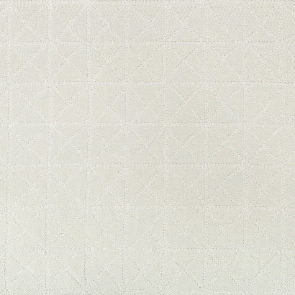 X-Squared White by Kravet Design Fabric Kravet Design Fabric X-Squared WhiteFabric KATE SPADE AMUSEMENTS COTTON - 63%;LINEN - 27%;SPUN POLYESTER - 10% India </p><p>Repeat: H: 8.5, V: 11.25 52 - Fabric Carolina -