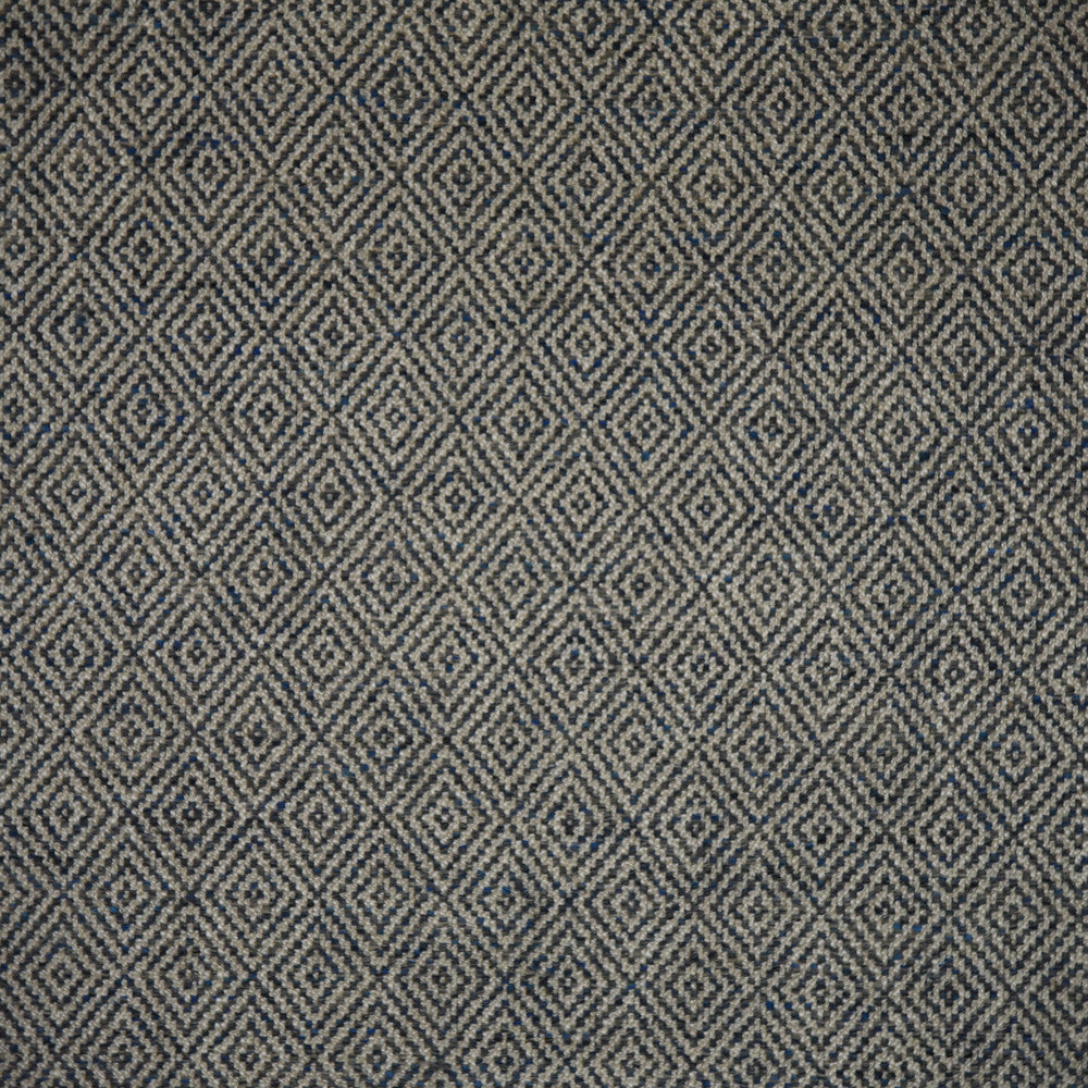 Izu Capri by Kravet Couture Fabric IZU COLLECTION VISCOSE - 34%;LINEN - 32%;POLYACRYLIC - 16%;COTTON - 13%;POLYESTER - 4%;POLYAMIDE - 1% Belgium HEAVY Horizontal: 2.36 and Vertical: 3.14 53 - Fabric Carolina -